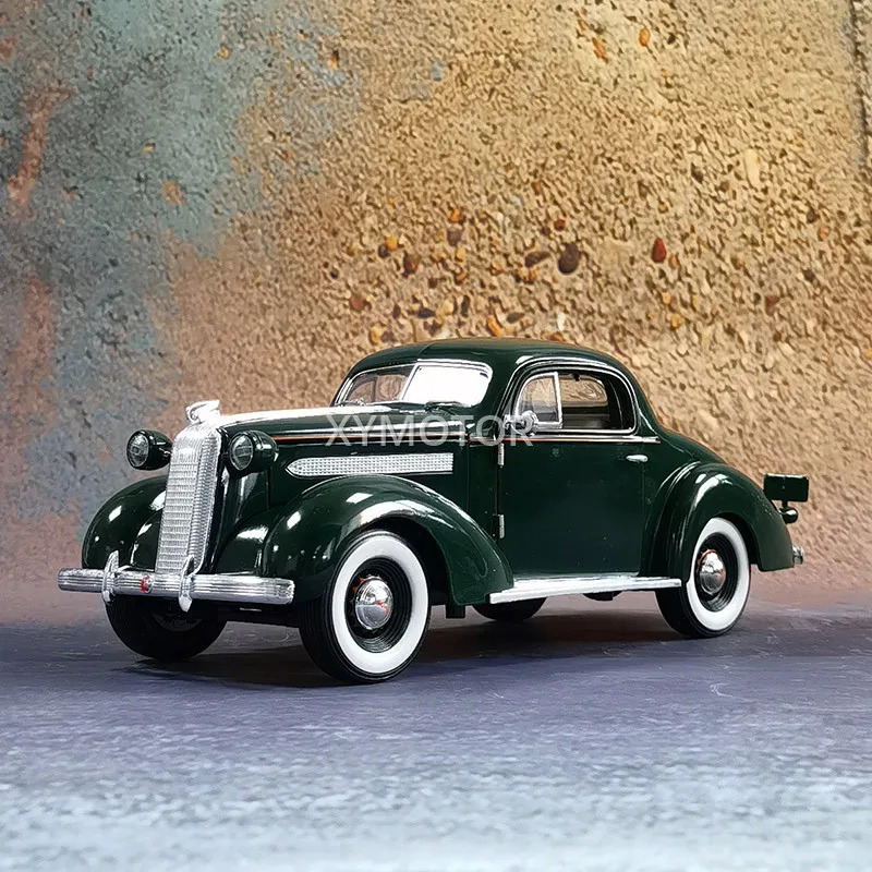 

Подпись 1/18 для Pontiac Deluxe 1936, отлитый под давлением автомобиль, Зеленый подарок для детей, коллекционный орнамент, металлический, пластиковый, ...