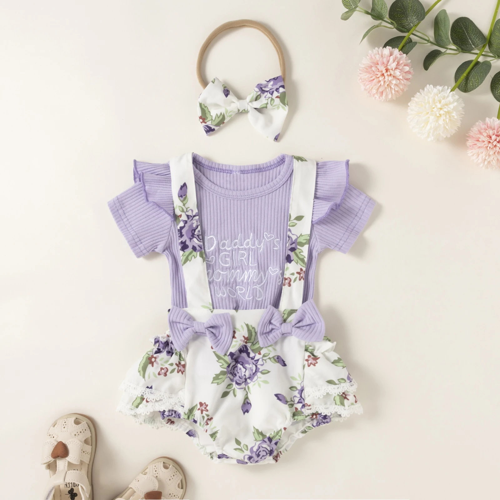 

Baby Girls Outfit Sweet Style Letter Embroidery Short Sleeve Round Collar Tops Floral Printing Suspender Shorts Headwear Sets