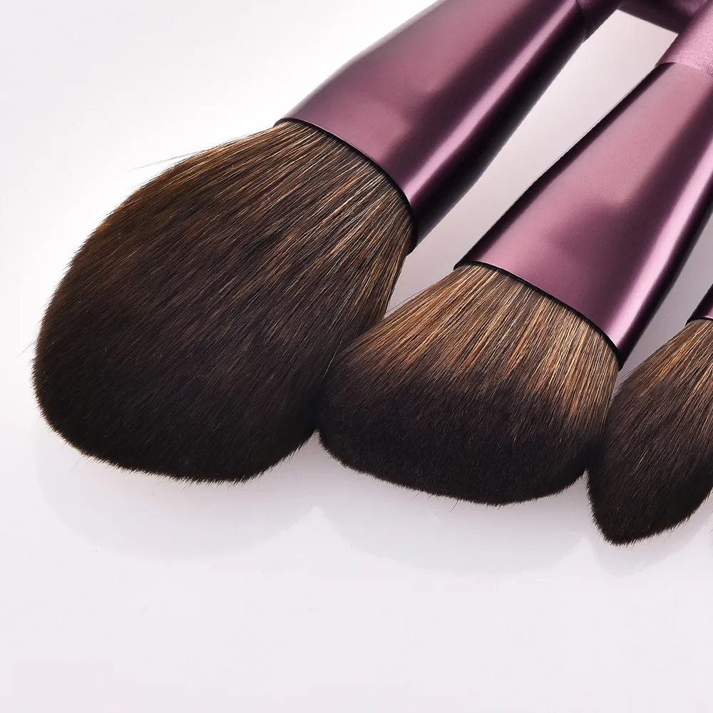 

12Pcs Makeup Natural Set Powder Foundation Eyeshadow Professional Powder High Quality Eyeliner Lip Brushes Tool