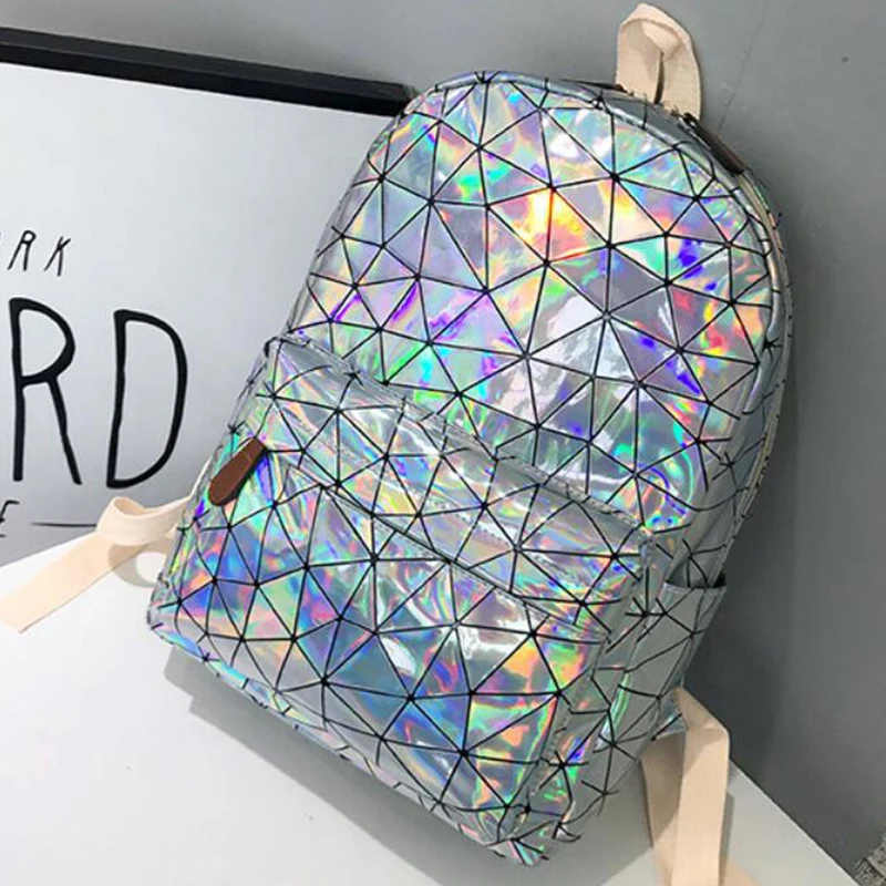 Женский рюкзак с голографическим лазером вместительный школьный ранец для