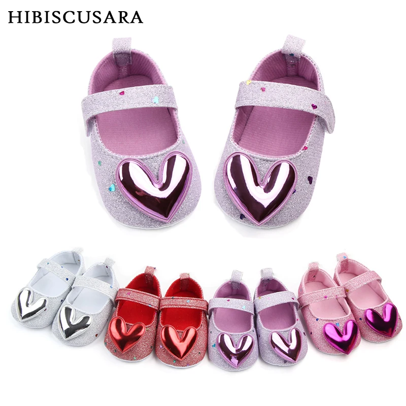 

Cute Baby Shoes Girls First Walkers Heart Decoration Infant Anti-slip Prewalkers Soft Sole Nonslip Crib Shoes Sequined Bow