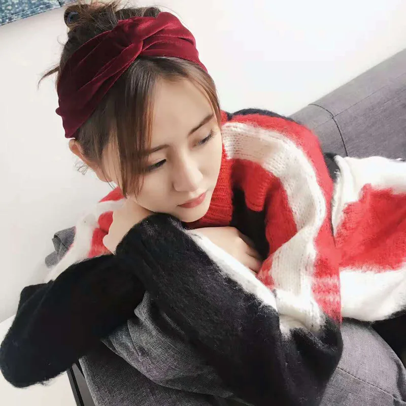 

Winter Retro Fashion Velvet Cross Scrunchy Women Turban Headband Hair Head Bands Wrap Accessories For Girls Hairband Headdress