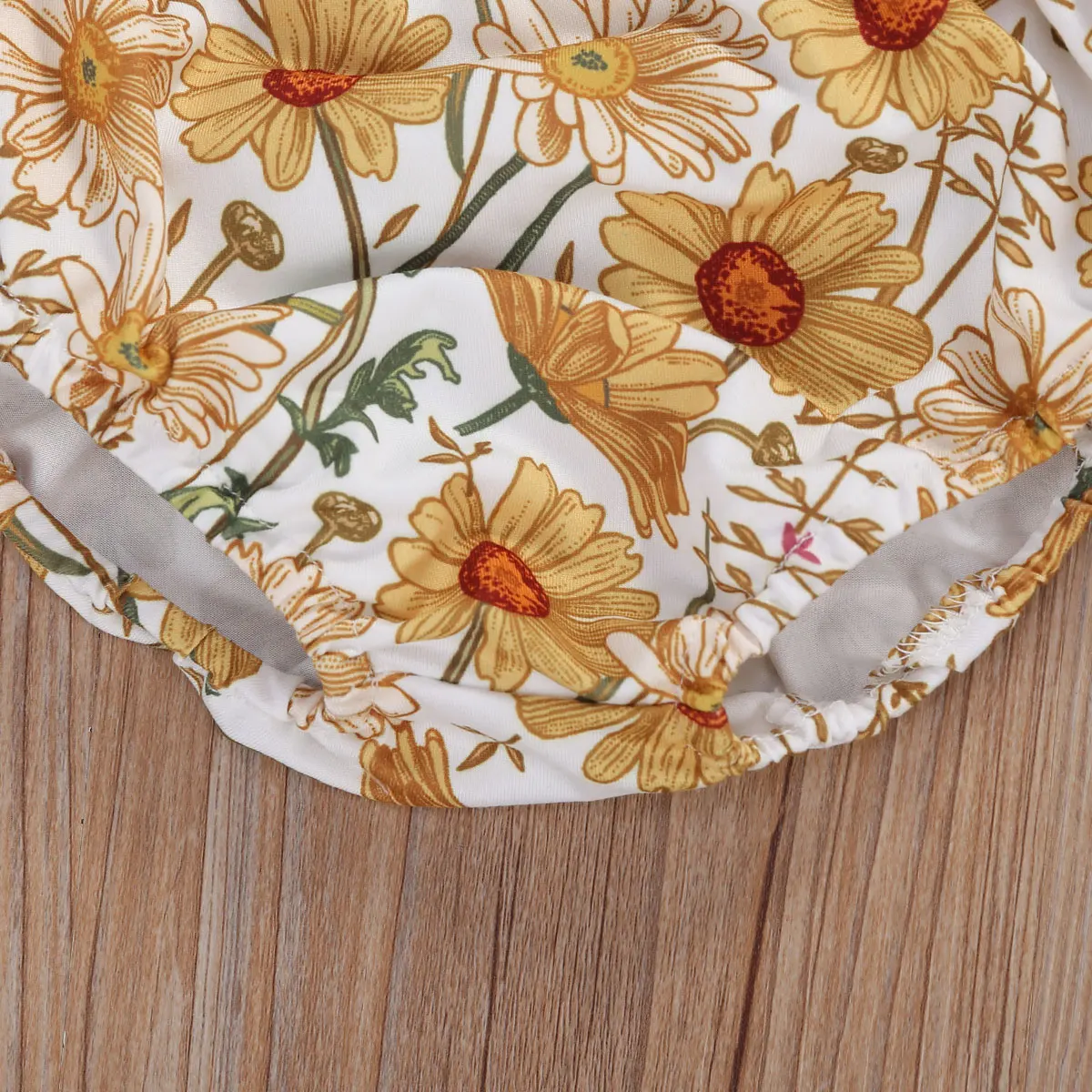 Новинка Комплект из 3 предметов Одежда для маленьких девочек Кружевной топ с