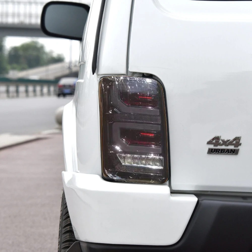 Дымчатый/красный для Лада Нива 4x4 Автомобильный Стайлинг задний светильник s светодиодный задний светильник светодиодный задний фонарь реле DRL+ тормоз+ Реверсивный+ сигнальный светильник