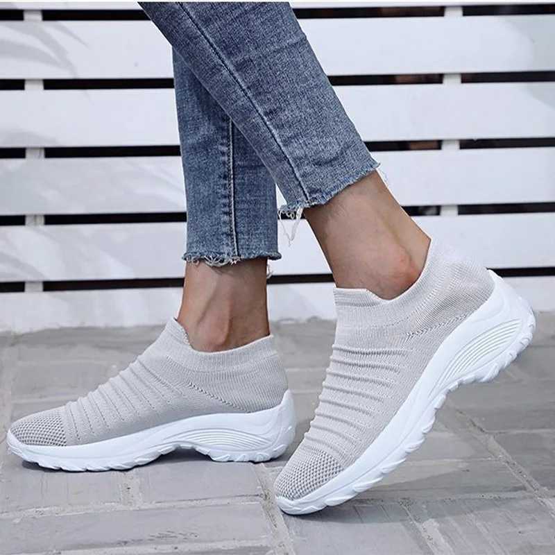 

Women Sneakers Knitted Shoes Vulcanized Mesh Slip On Solid Flats Casual Female Concise Breathable Comfort Outdoor Woman Footwear