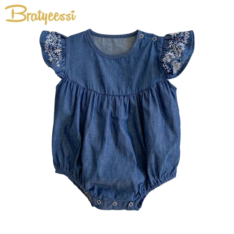 

Новый джинсовый комбинезон для маленьких девочек, летняя одежда для маленьких девочек с вышивкой, комбинезон для младенцев, детский комбин...
