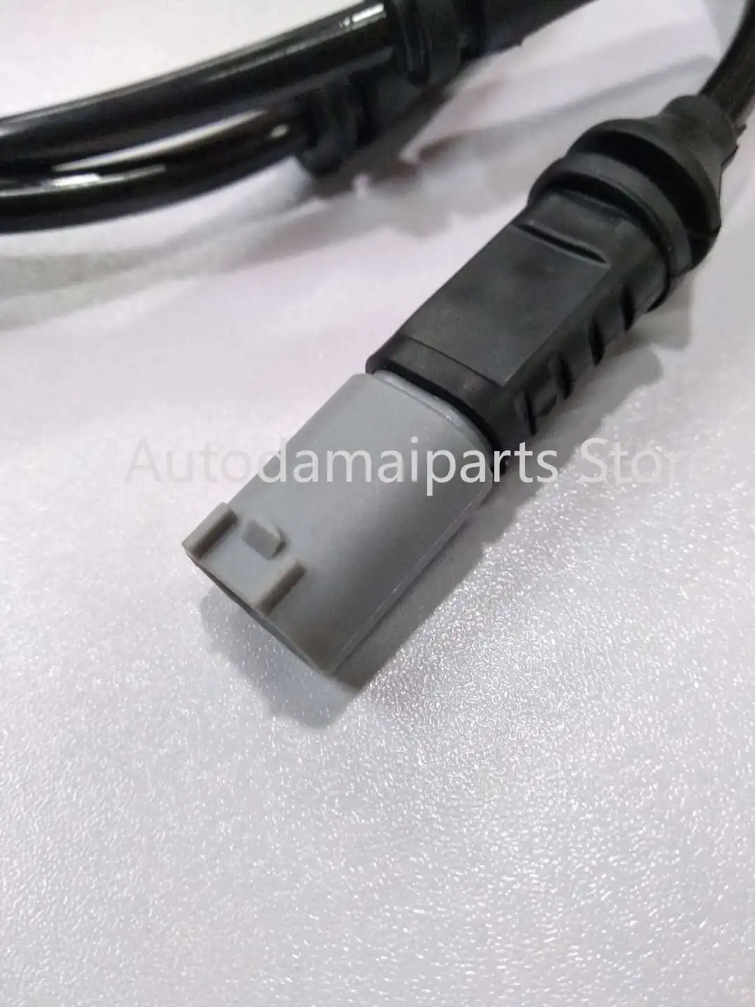 

For BMW 5 Series F18F10 Front and Rear Brake Induction Line Brake Pad Induction LineSufficient Inventory of Alarm Lines