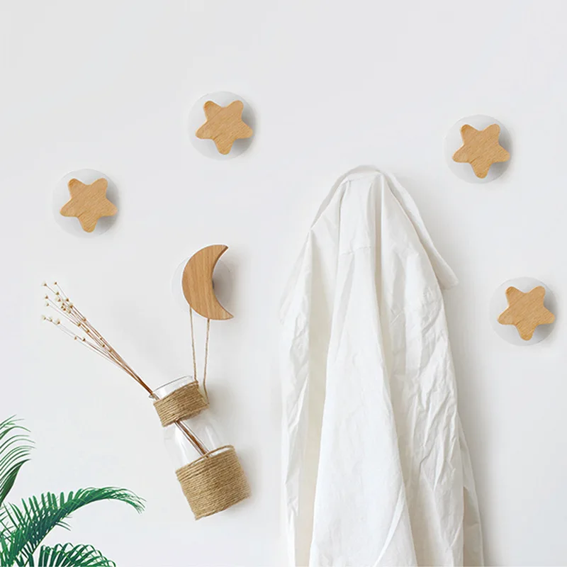 

Northern European-Style Solid Wood Hook Star Moon Wall Mounted HoY Hook Wall Coat Hook Hole Punched Wood Entrance Wall Clothes R