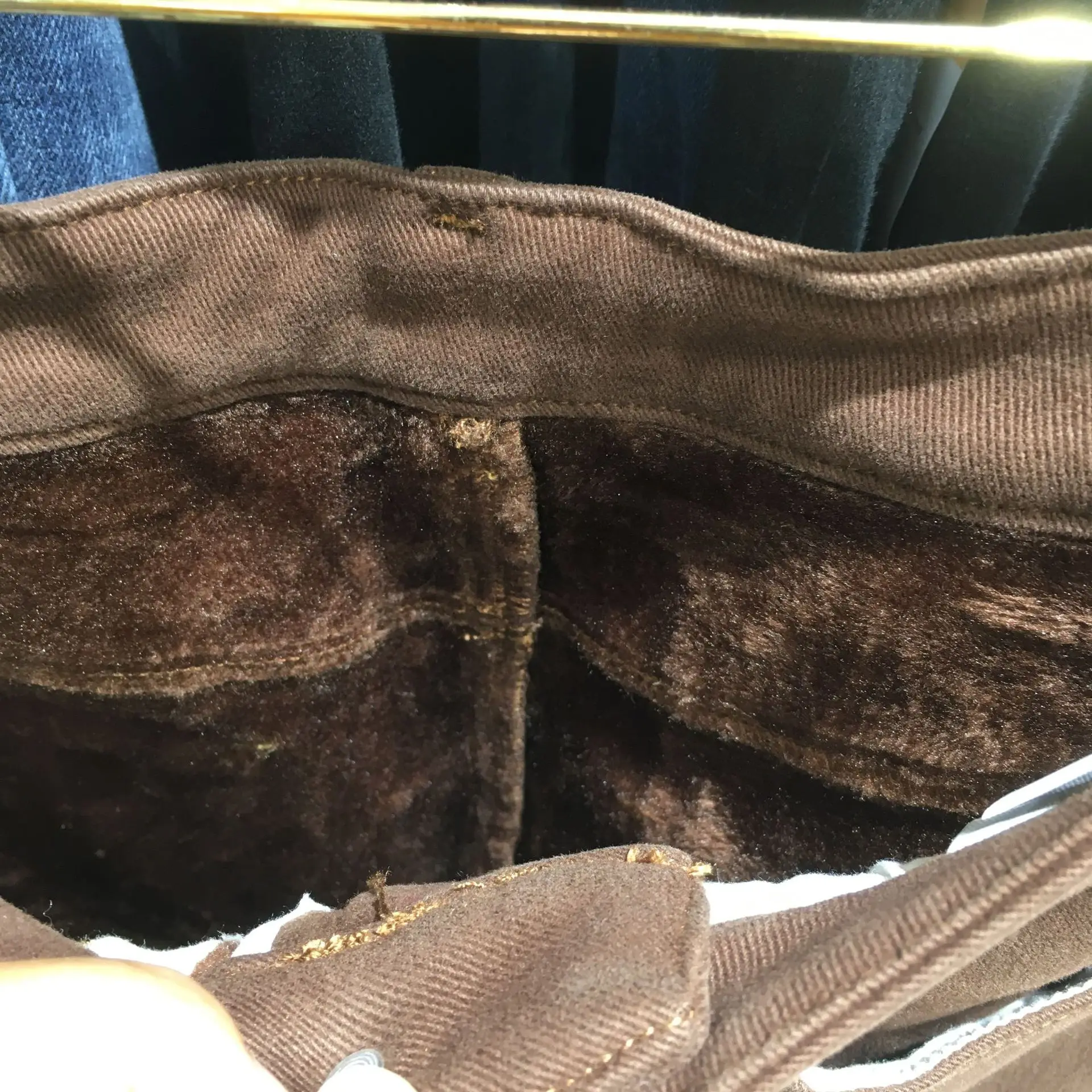 

Autumn 2020 new coffee color jeans women plus velvet thickened straight harem daddy pants trendy ins