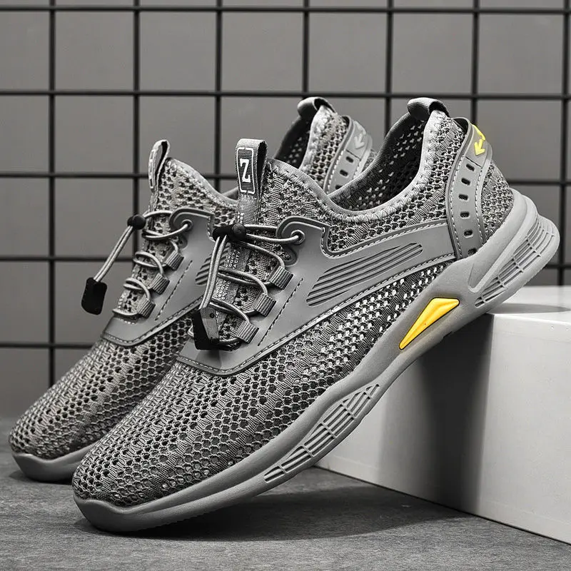 

Men's lightweight breathable running shoes outdoor walking non-slip wear-resistant sports shoes 2021