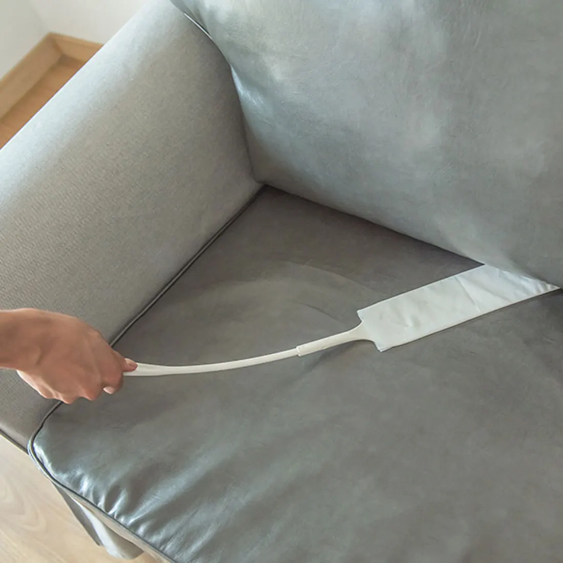

Long handle Bedside Dust Brush Mop Flexible Dust Brush for Sofa Gap Extensible Dust Cleaner Household Cleaning Tools