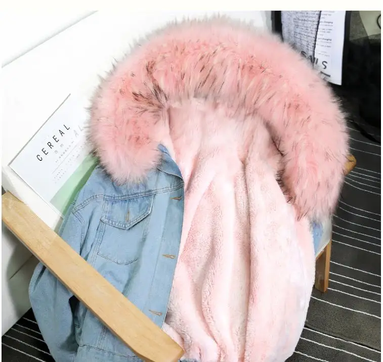 

NEW Women's Denim Jacket With Fur Winter Jeans Hooded Velvet Coat Female Faux Fur Collar Padded Warm Jackets Bomber Windbreake