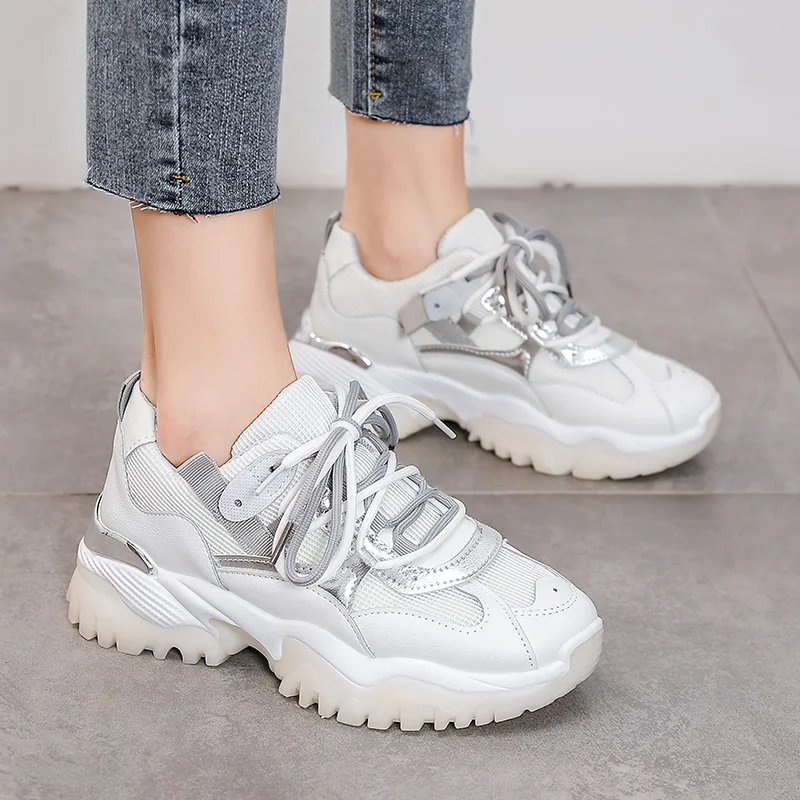 

Women's Sneakers on Platform Breathable Chunky Sneakers Lace up Sport Shoes Fashion Lady Thick Bottom Shoes Tenis Feminino 2020
