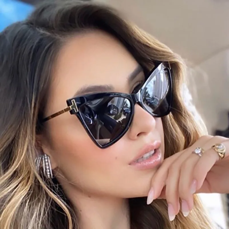

Fashion Triangle Women's Sunglasses 2021 trend Vintage Sunglasses Female Cat Eye Sun Glasses Shades For Women Gradient Classic