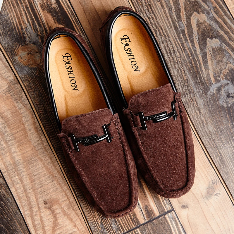 

2019 spring and autumn brand suede men's shoes brand high quality fashion simple lightweight flat casual outdoor loafers