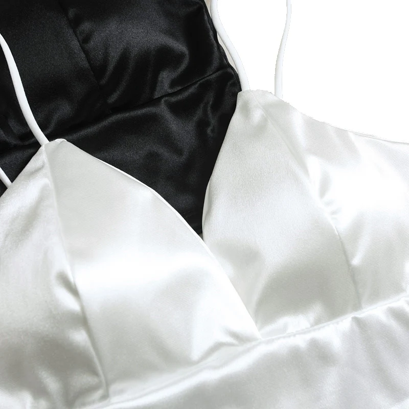 Бюстгальтер женский атласный с чашками пуш-ап без косточек | Женская одежда