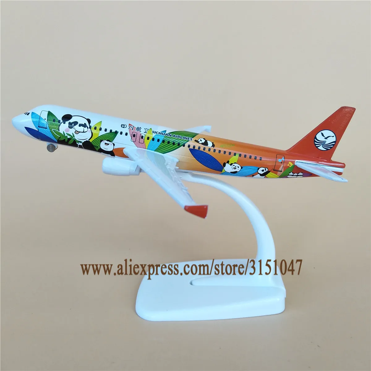 Новинка модель самолета 16 см Air China Sichuan Airlines в виде панды с самолетом из