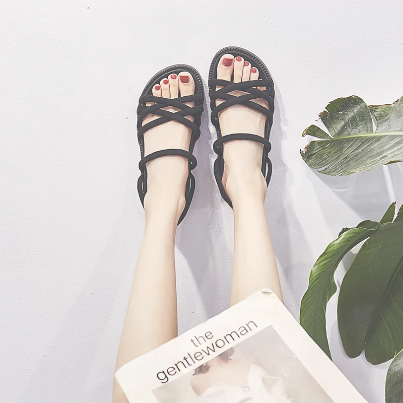 Сандалии женские простые на толстой подошве в Корейском стиле без шнуровки |