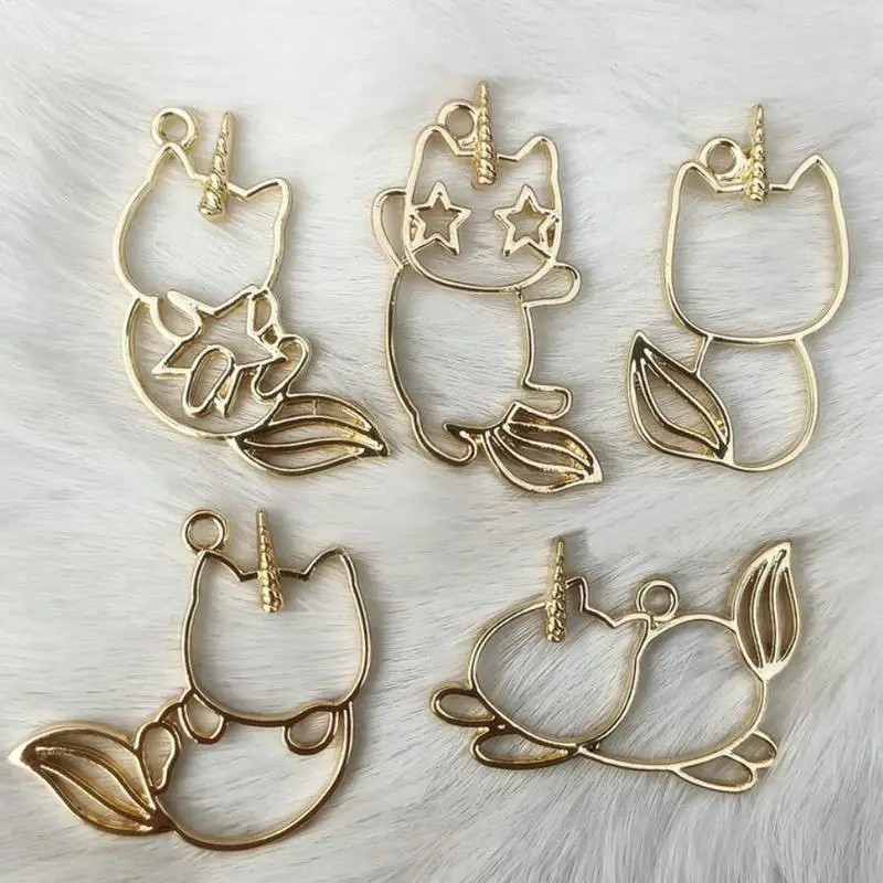 5pcs Единорог кошка открыть обрамление DIY УФ шармы из полимера в форме ягодок KC
