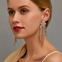 2021 long ol earring chain girl new simple golden temperament tassel rhinestone earrings birthday party holiday party glass dia
