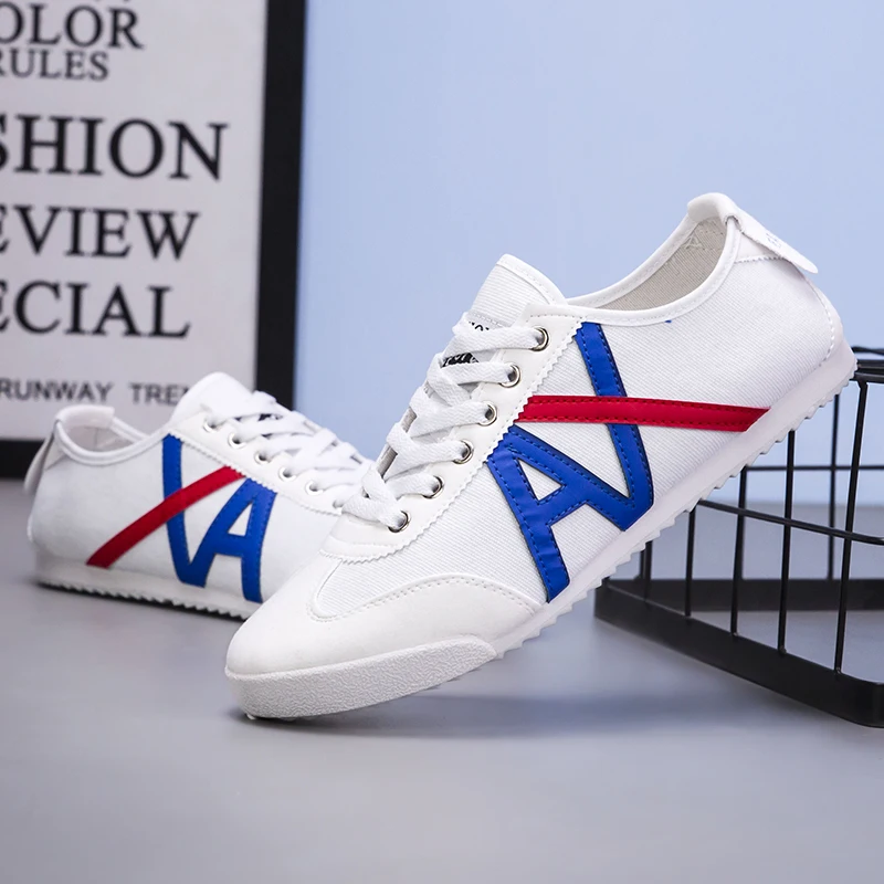

Outdoor casual shoes board shoes men's and women's sports small white shoes men's board shoes leather