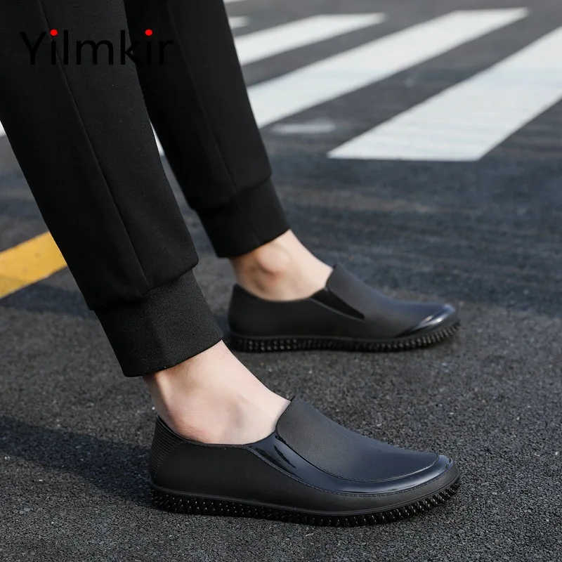 

Men's Popular Low Top Rain Boots Fashion Non Slip All Match Casual Shoes Classic Short Men's Rain Boots Lightweight Rubber Shoes