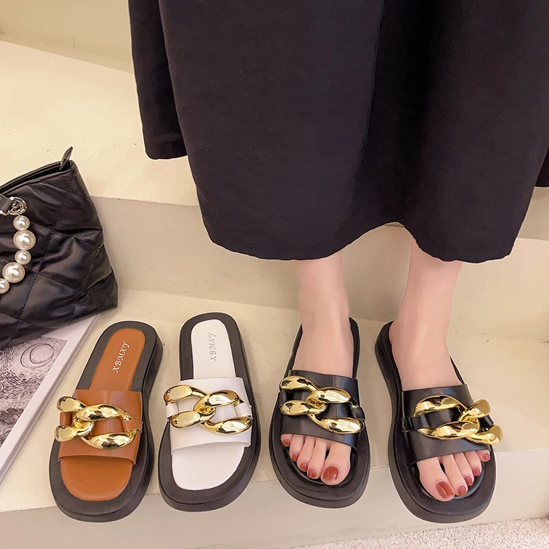 

Shoes Women Rivet Female Slippers Platform Slides Low Fashion Soft 2021 Flat Luxury Beach Summer Metal Decoration Rubber PU