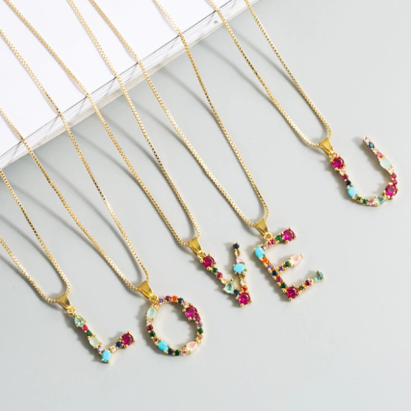 A Z заглавной буквы кулон красочные Стразы инкрустированные женское ожерелье