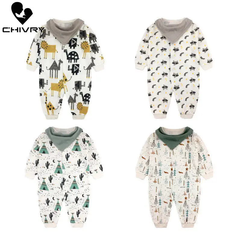 Детский комбинезон с длинным рукавом круглым вырезом и мультяшным