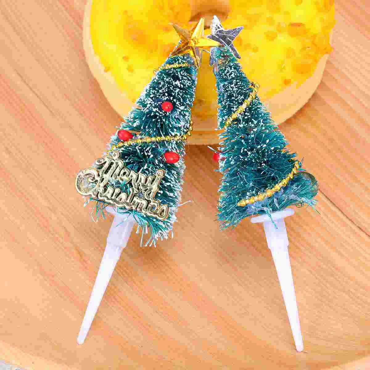 

30pcs Creative Christmas Tree Cake Toppers Exquisite Cupcake Ornament Picks Cake Decoration for Party Banquet Wedding (Green