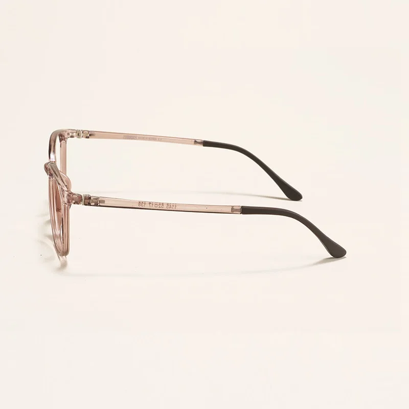 

W-135 Super Light Fashion TR90 Women Etewear Transparent Eyewear Frame Retro Brand Computer Glasses Frame Prescription Glasses