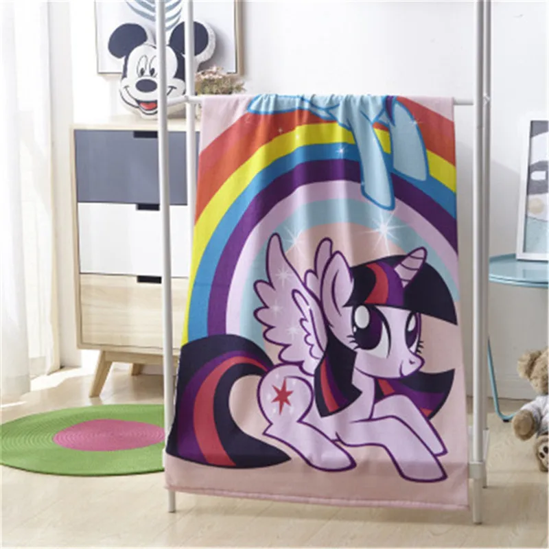 

Disney Cute Mickey Mouse Cotton Beach Towel Bath Towel Blanket Soft Water Absorbing Breathable Adult Beach Towel Blanket Throw