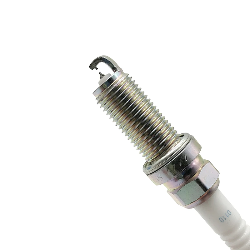 

4pcs DOUBLE iridium spark plug D-95029 for DILKAR8J9G C-HR Carola Levin 1.2T 90919-01285 9091901285 95029 90919-C1007 AMG C63