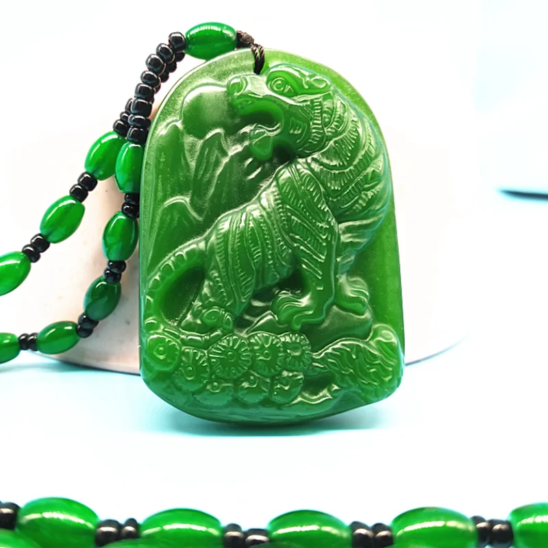 

Натуральные зеленые нефритовые бриллиантовые ювелирные изделия Модные аксессуары ручная работа мужской амулет на удачу подарки