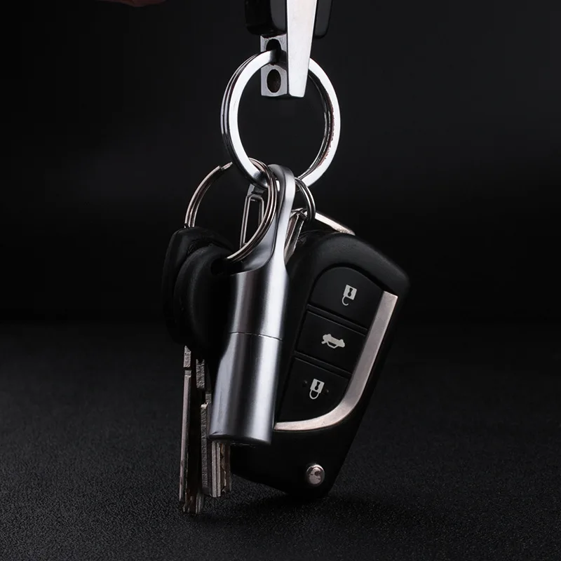 

Mini Compact Kerosine Lichter Sleutelhanger Winddicht Benzine Hervulbare Hangen Gesp Opgeblazen Lichter Outdoor Gereedschap