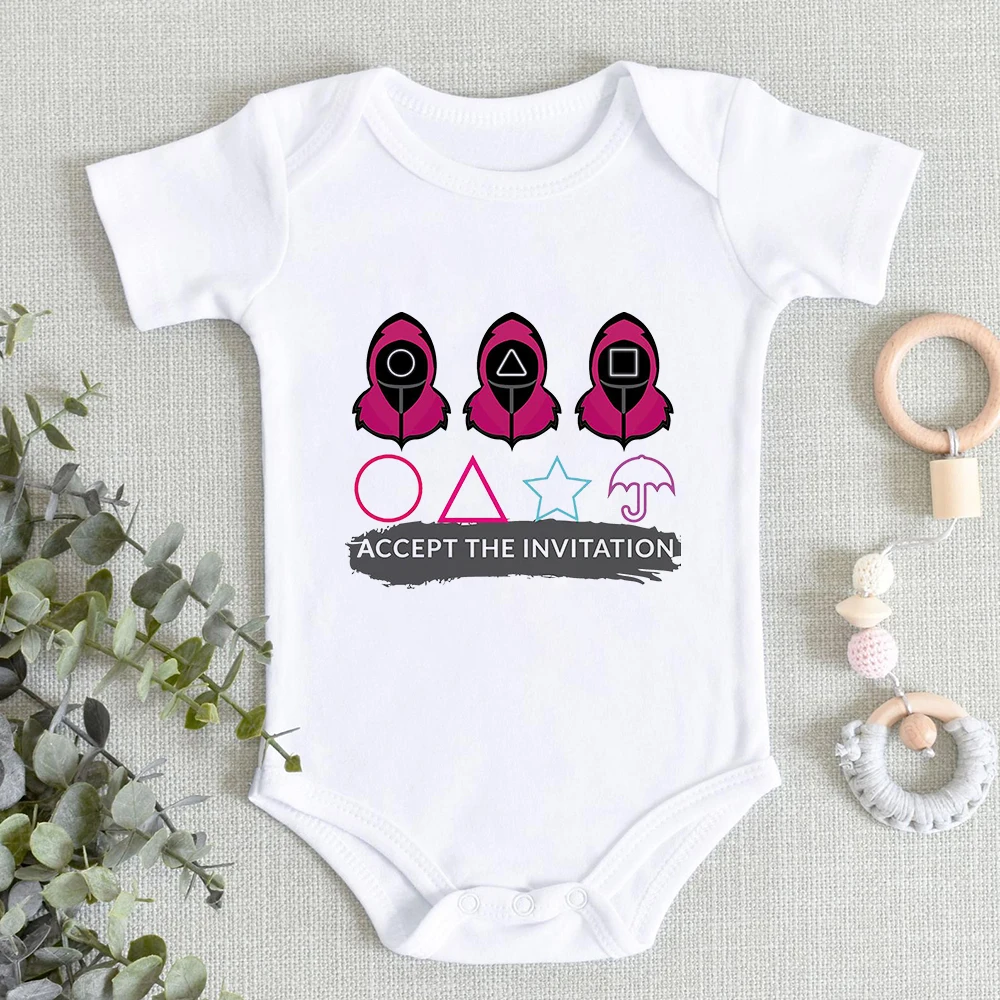 

Летняя одежда для маленьких мальчиков с принтом в виде игры кальмара, Одежда для новорожденных с мультяшным принтом, модное боди в Корейско...