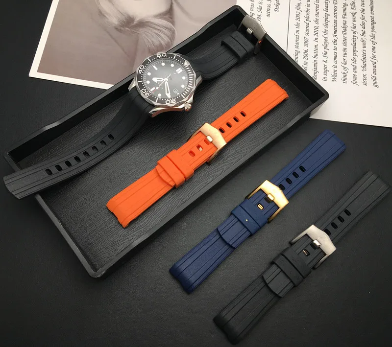 Ремешок силиконовый мягкий 20 мм для часов Seamaster 300 | Наручные часы