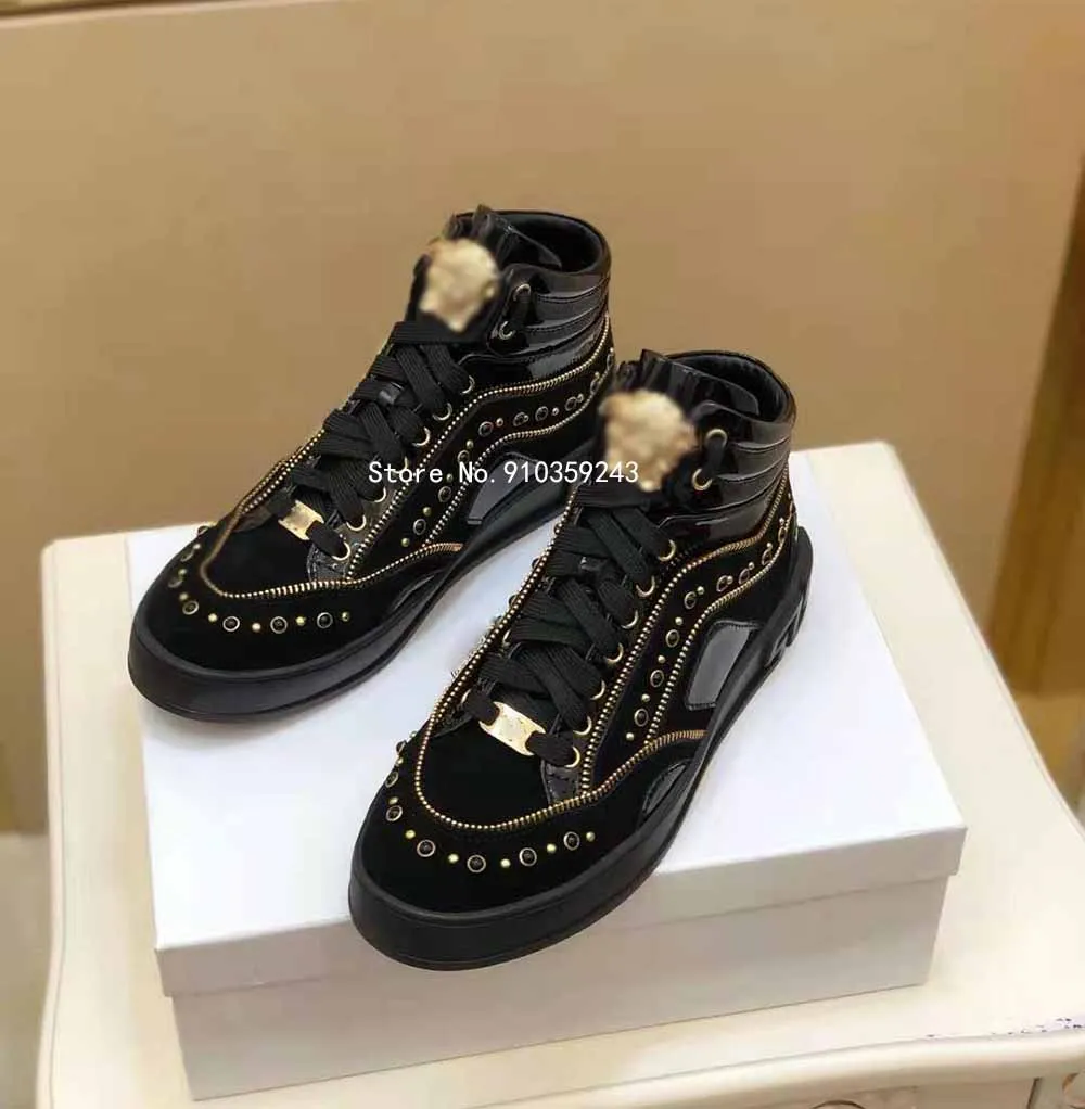 

High-quality designer brand leather + special materials with rivet elements, fashionable and comfortable men's sneakers in sizes