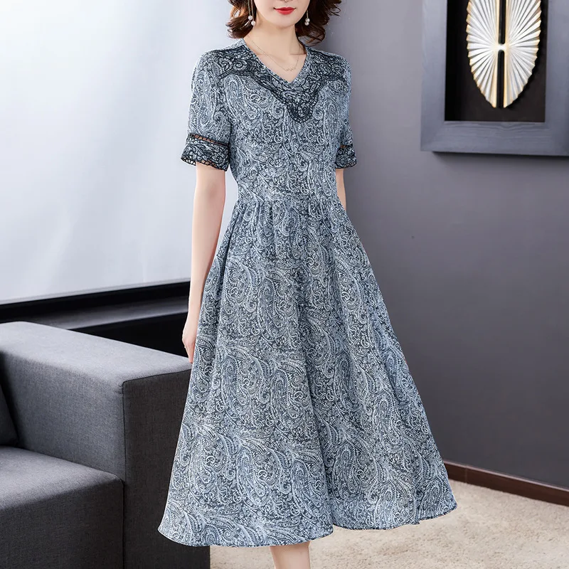 

Western Style Lady Dress Female 2020 Summer New Style Short Sleeve French Vintage Printed Middle-aged Mom Long Skirts