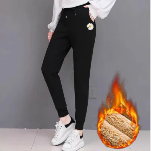 

Осенние кашемировые шаровары, теплые женские бархатные спортивные брюки из шкуры ягненка, брюки для женщин, облегающие зимние брюки, женски...