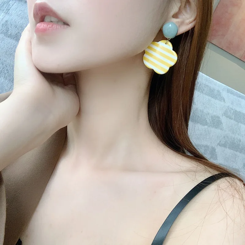 

Vintage Women Earrings summer Prevent Allergy Trendy Jewelry Vintage Simple Wedding Party Gifts IRISBee 2021 Fashion