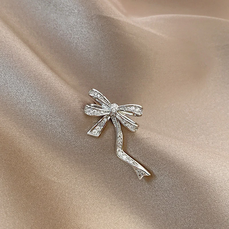 

Recommend Jewelry Korean Bow Zircon Women's Design Finger Fashion Party Trendy Statement Rings for Women