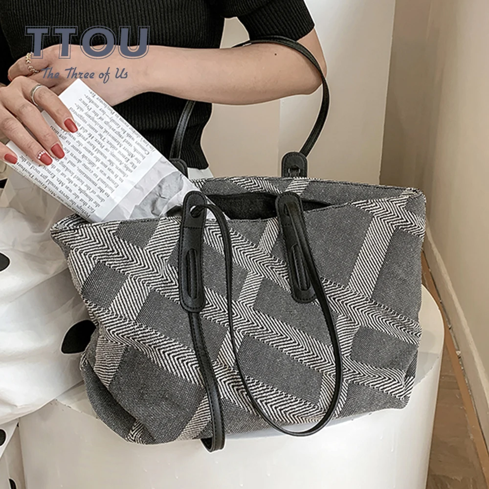 

Women's Large Capacity Shoulder Bags 2021 New Summer Trendy College Style Ladies Handbags Casual Portable Commuter Tote Bags