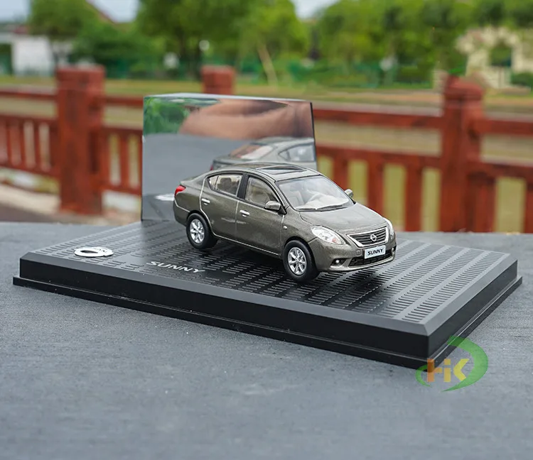 Высококачественная оригинальная модель из солнечного сплава 1:43 Nissan, коллекция подарков для моделирования, Литые металлические Автомобильные украшения