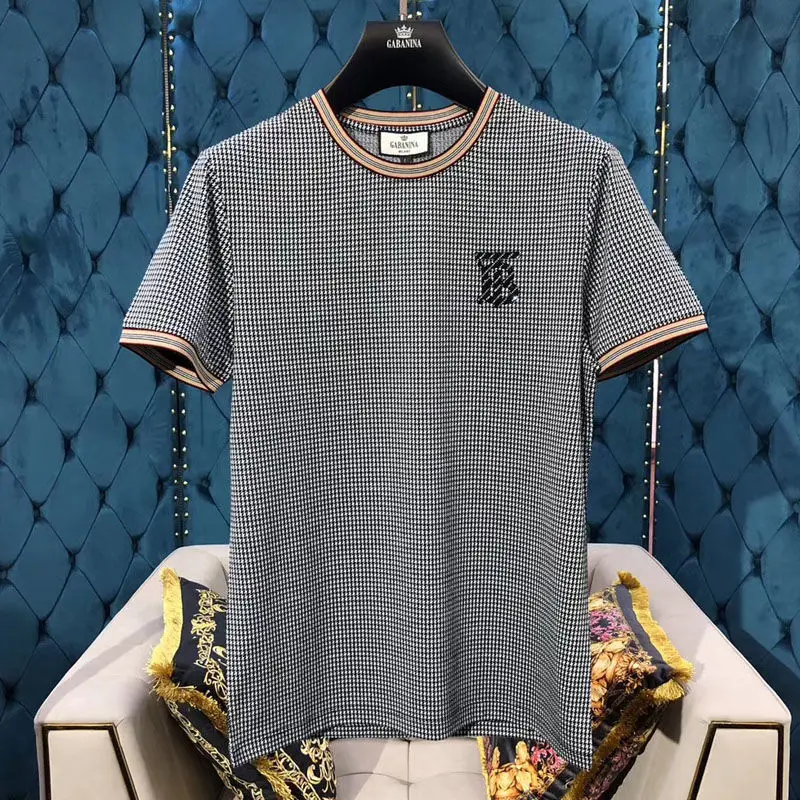 

New spring and summer short sleeve t-shirt men's round neck mesh stitching versatile handsome letter bottomed shirt men's
