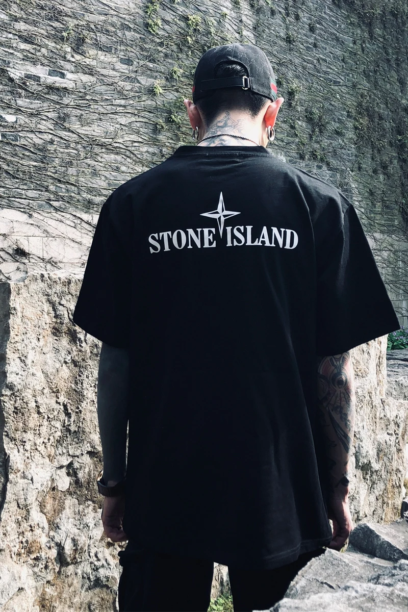 

Stone Island 2021 spring and summer new back printing letters round neck short-sleeved men and women simple wild cotton T-shirt