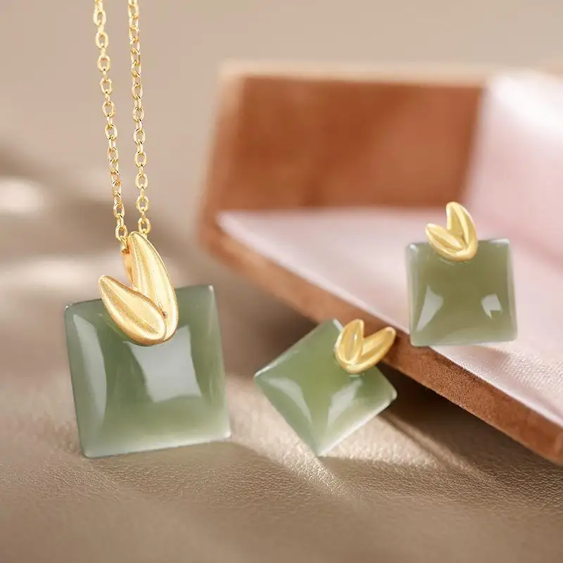 

S925 Sterling Silver Inlaid Hetian Jade Leaves Fresh Vintage Jade All-Match Suit Necklace Ear Stud Vintage Pendant