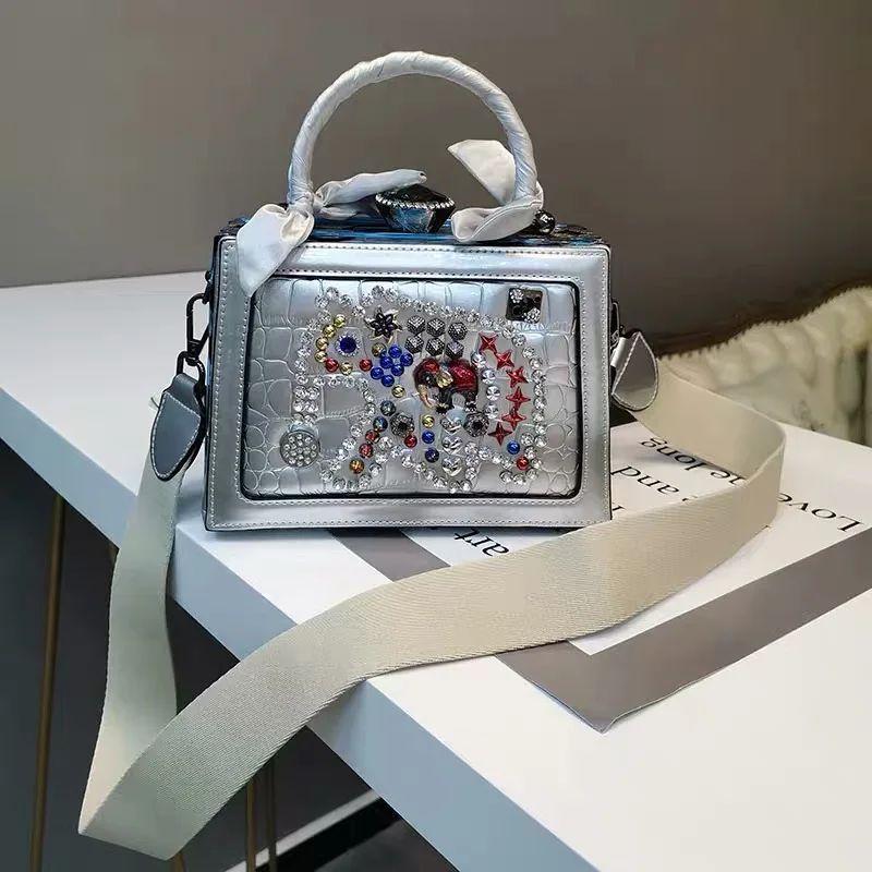 Высококачественная брендовая маленькая квадратная сумка со стразами новая