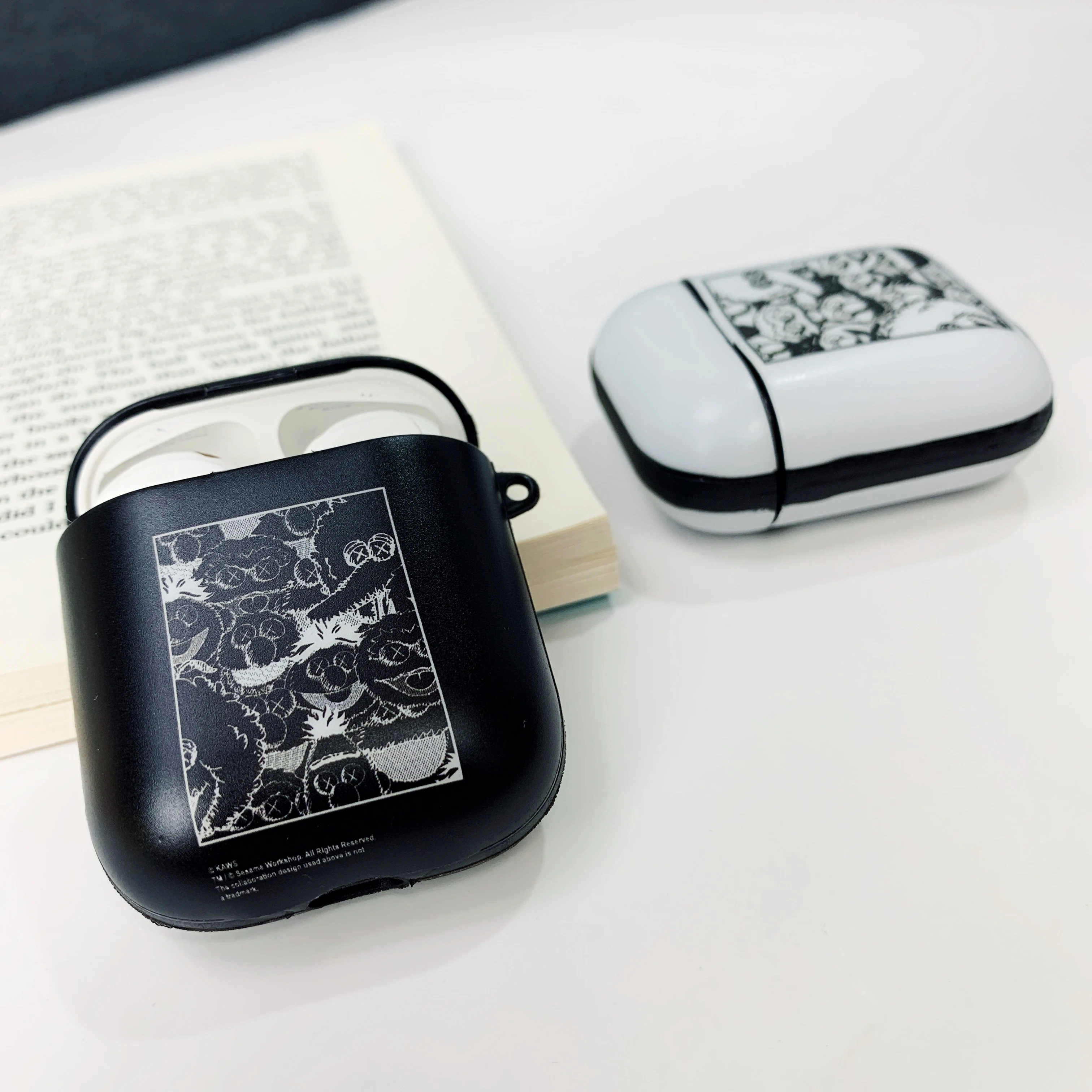 Силиконовый наушник чехол для Airpods облегающий рукав защитная коробка