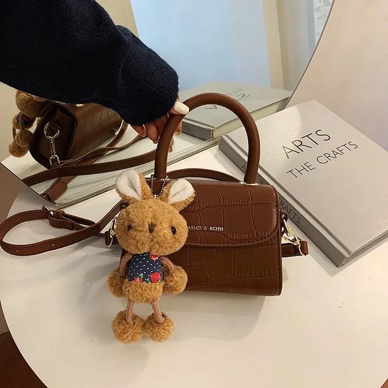 

2020 Autumn New Fashion Crossbody Bags For Women Solid Color Soft PU Leather Shoulder Bag With Lamb Pendant Mini Ladies Handbags